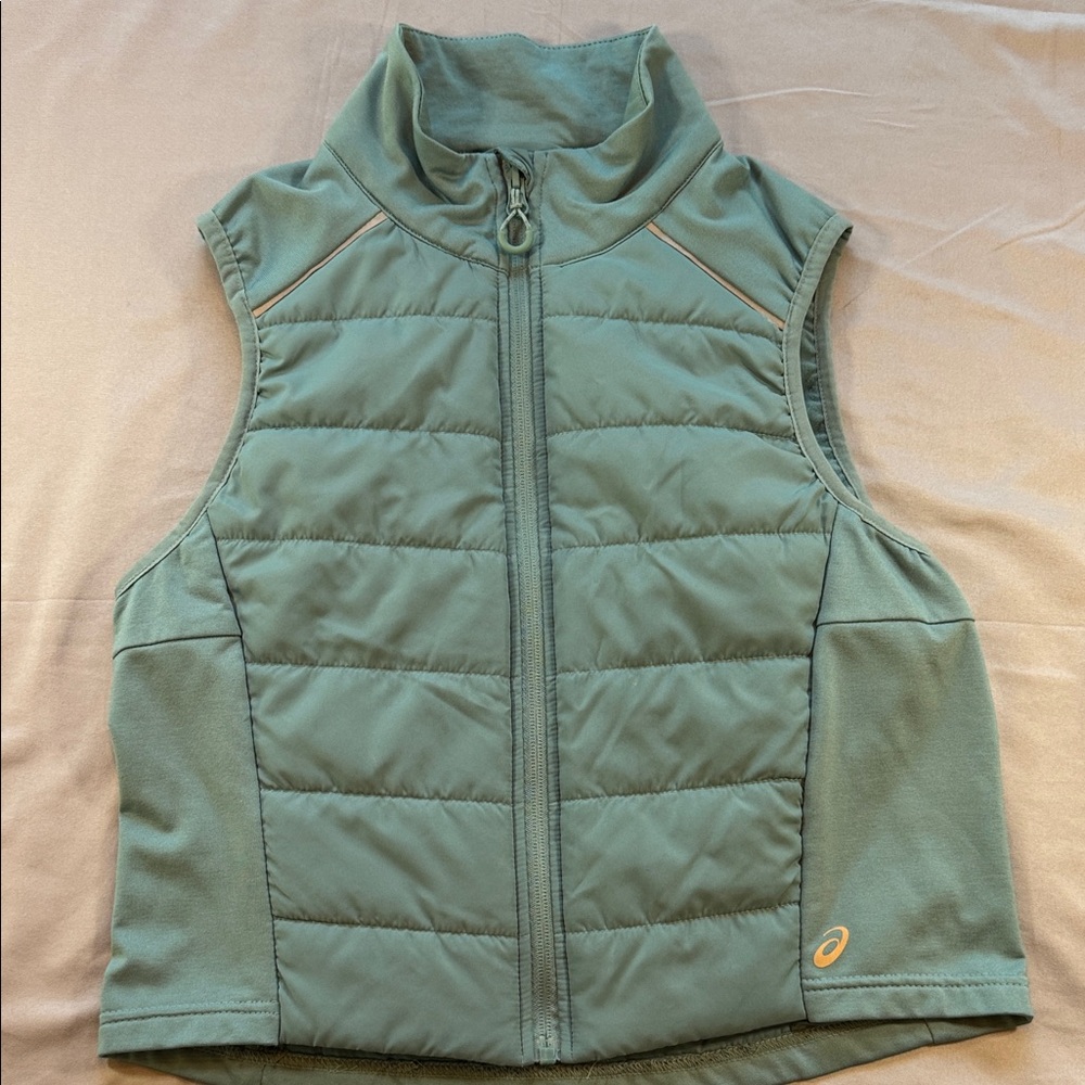Asics Sage Green Puffer Vest